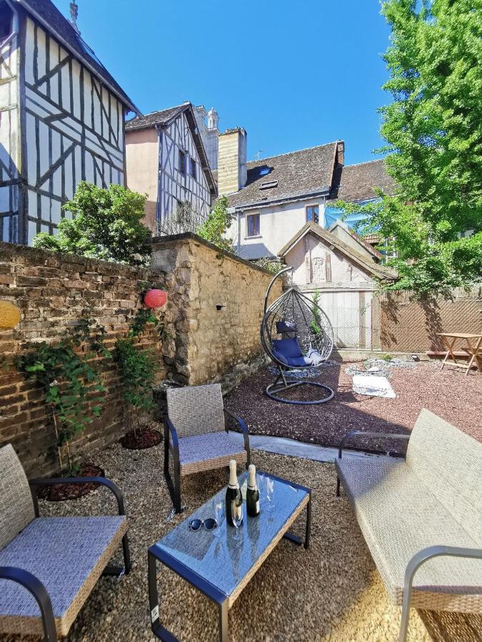 Le Chat De La Cathedrale - Calme - Jardin - Wifi Troyes Zewnętrze zdjęcie