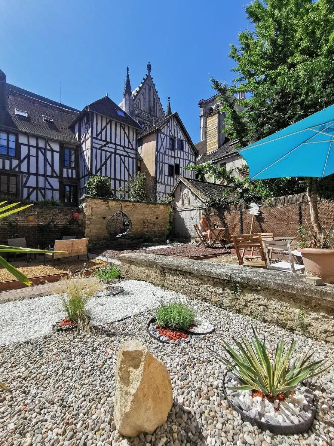 Le Chat De La Cathedrale - Calme - Jardin - Wifi Troyes Zewnętrze zdjęcie